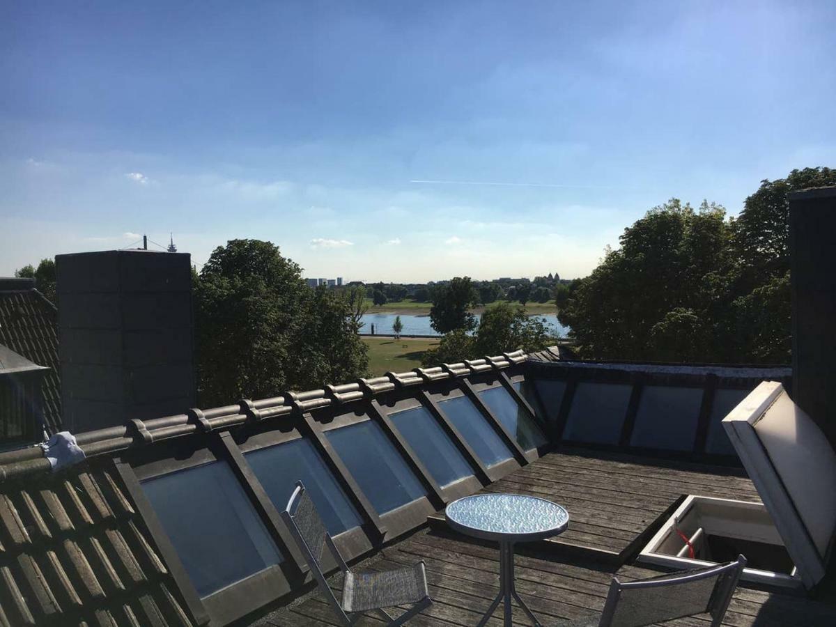 Luxury Rooftop Loft With River View 10Min To City Apartment Dusseldorf Ngoại thất bức ảnh